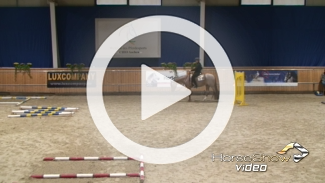 Play video